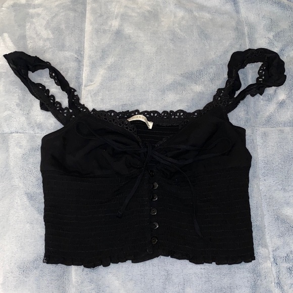 black top 🖤 - Picture 2 of 3